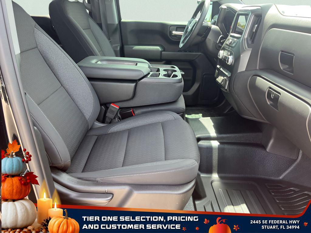 new 2025 GMC Sierra 1500 car, priced at $40,266