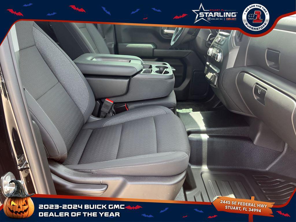 new 2025 GMC Sierra 1500 car, priced at $40,266