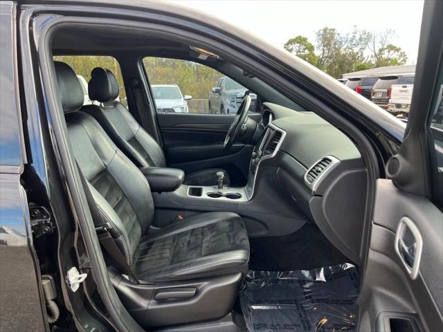 used 2015 Jeep Grand Cherokee car, priced at $16,551