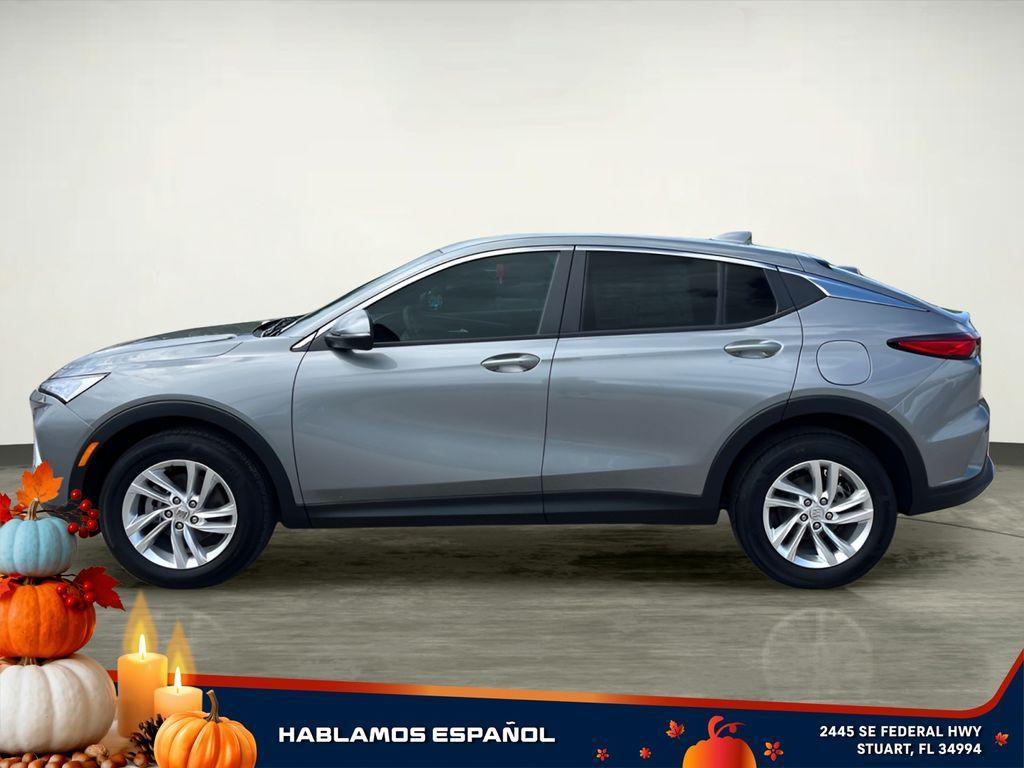 new 2025 Buick Envista car, priced at $24,625