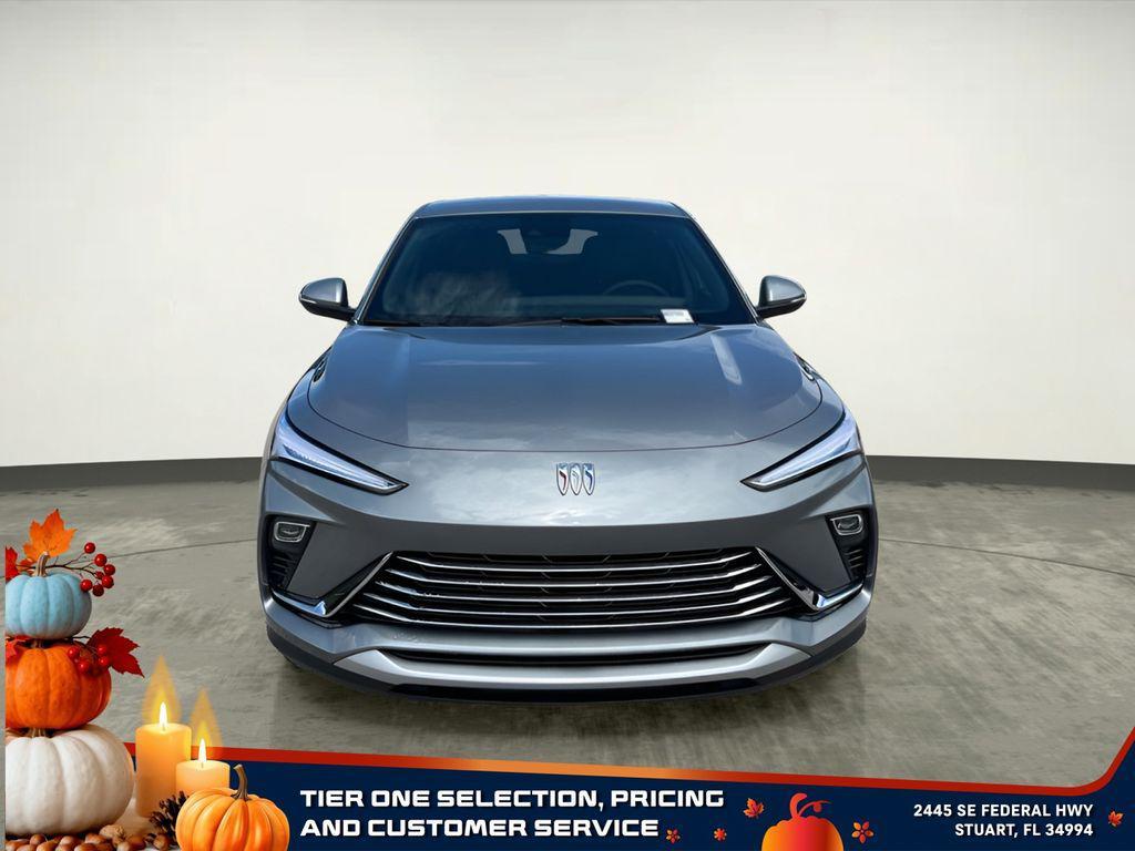 new 2025 Buick Envista car, priced at $24,625