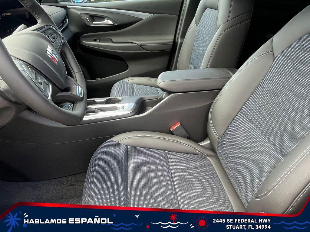 new 2025 Buick Envista car, priced at $24,625