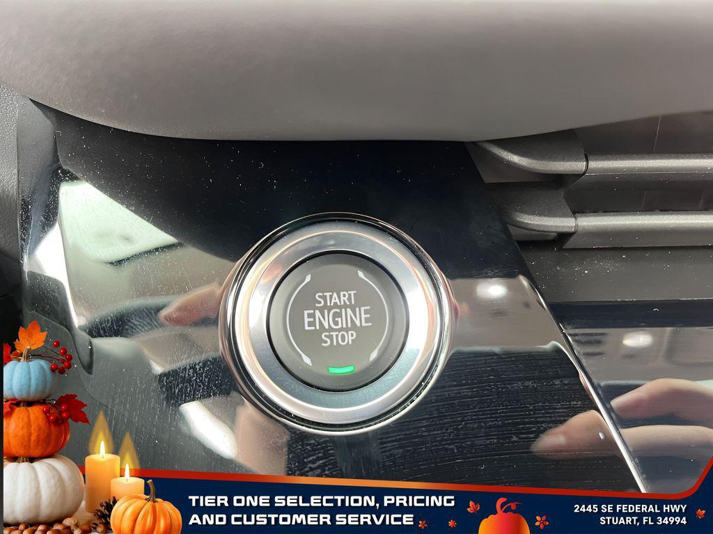 new 2025 Buick Envision car, priced at $37,810