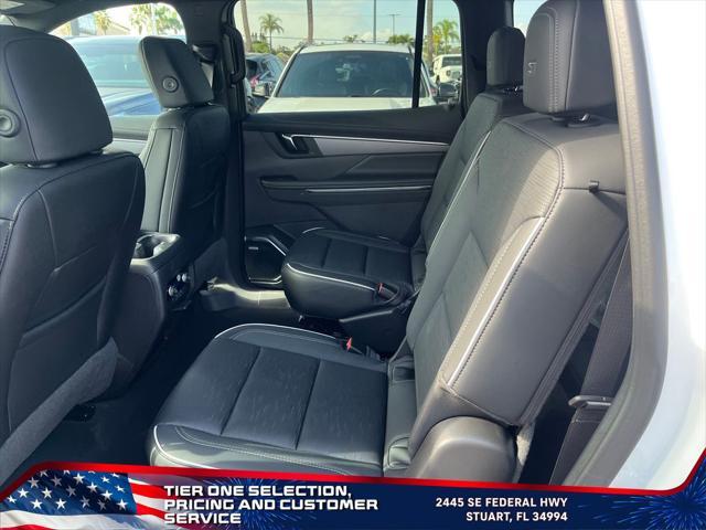 new 2025 Buick Enclave car, priced at $53,346