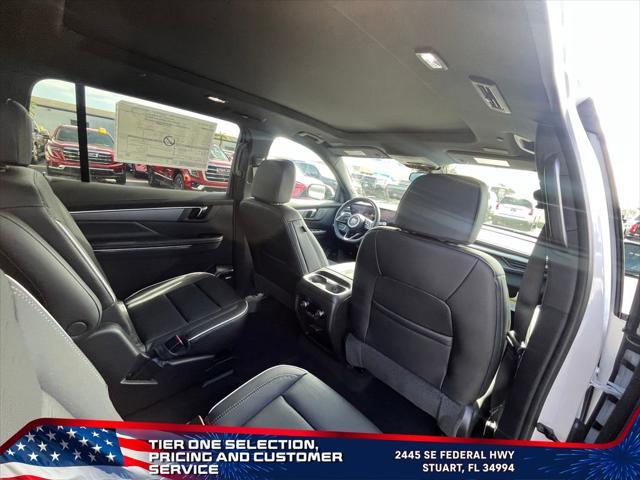 new 2025 Buick Enclave car, priced at $53,346