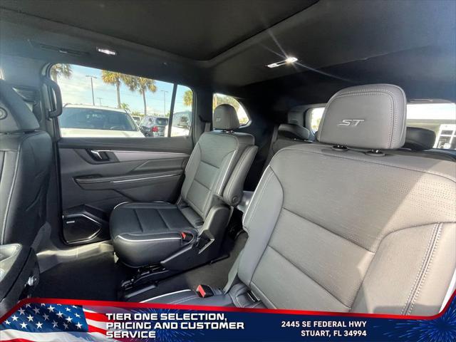 new 2025 Buick Enclave car, priced at $53,346