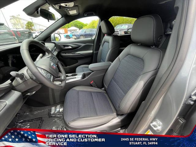 new 2025 Buick Envista car, priced at $27,174