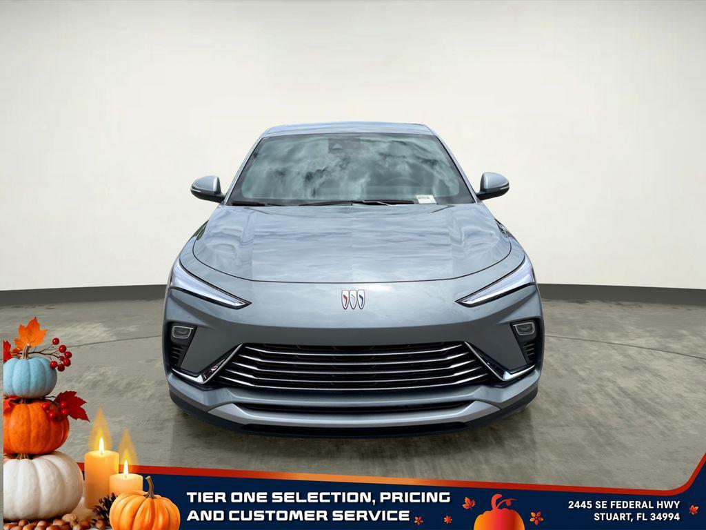 new 2025 Buick Envista car, priced at $24,625