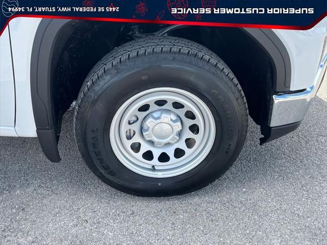 new 2025 GMC Sierra 1500 car, priced at $40,249