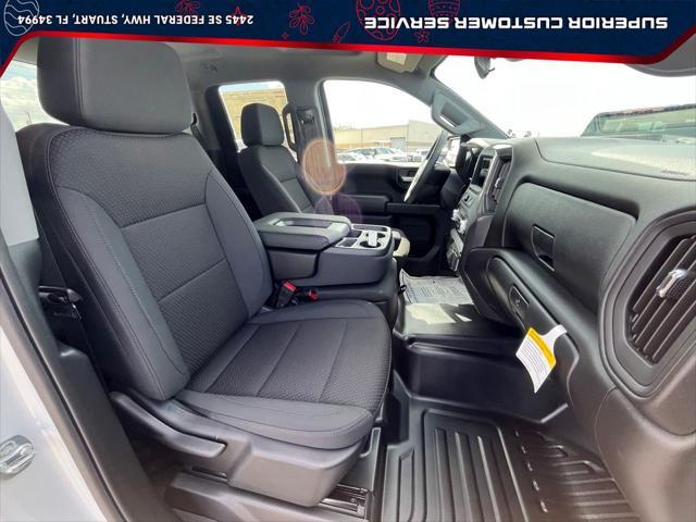 new 2025 GMC Sierra 1500 car, priced at $40,249