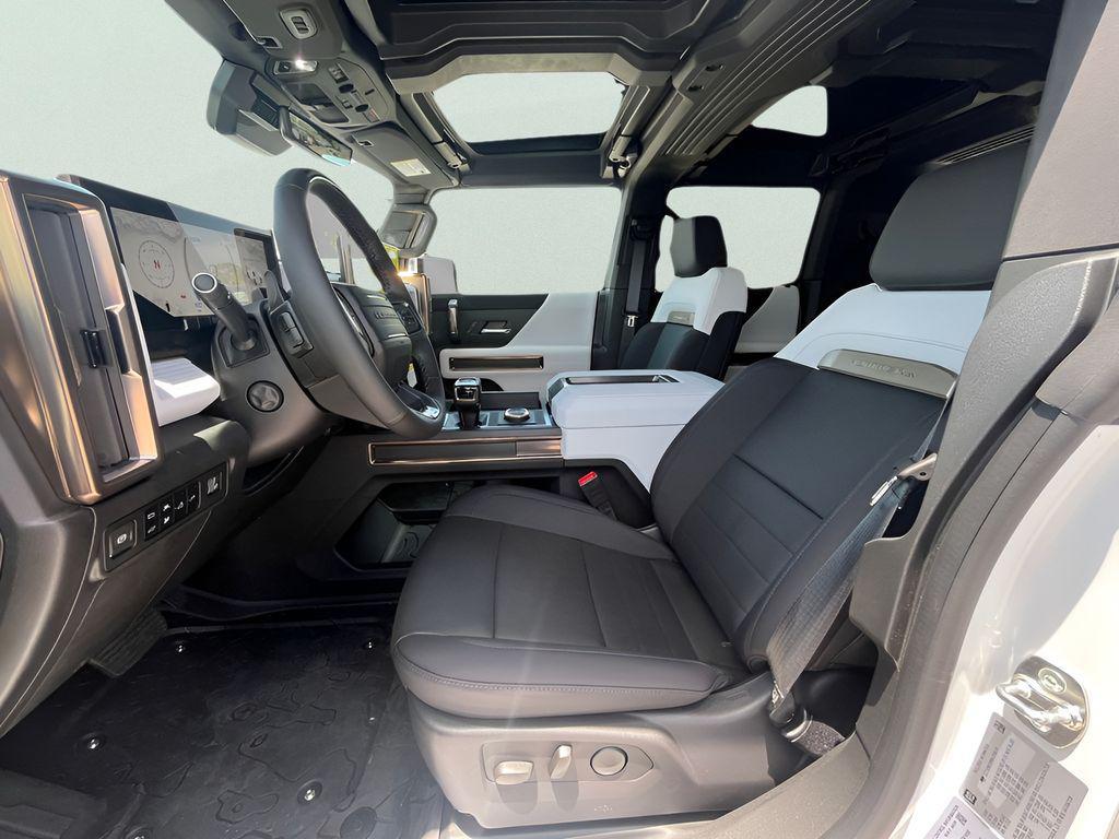 new 2025 GMC HUMMER EV Pickup car, priced at $93,690