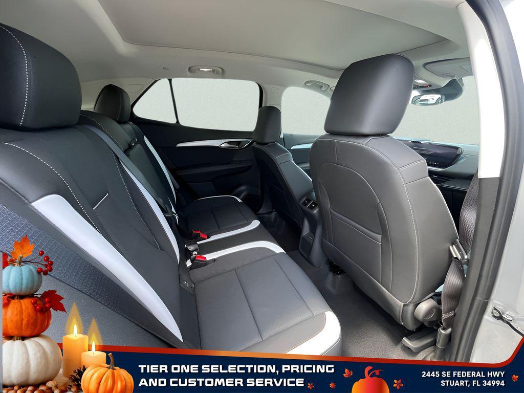 new 2025 Buick Envision car, priced at $38,005