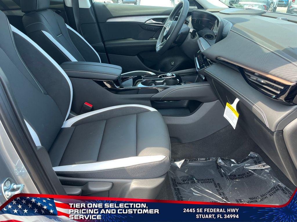 new 2025 Buick Envision car, priced at $38,005
