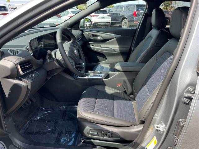 new 2025 Buick Envista car, priced at $26,498