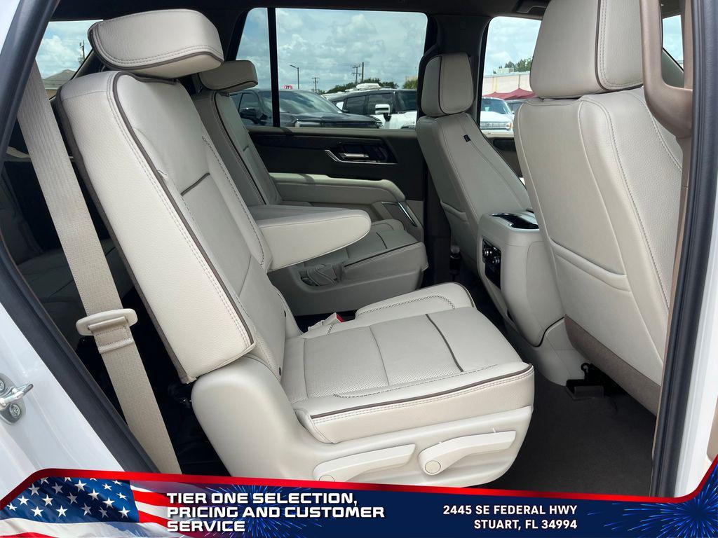 new 2025 GMC Yukon car, priced at $85,115
