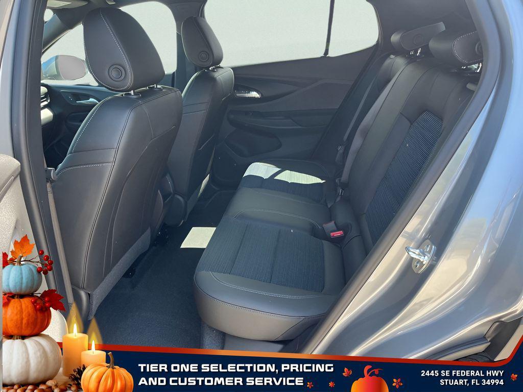 new 2025 Buick Envista car, priced at $24,625