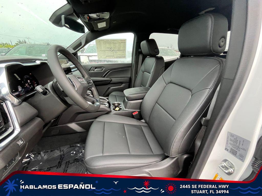 new 2025 GMC Canyon car, priced at $41,425