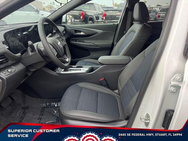 new 2025 Buick Envista car, priced at $25,888