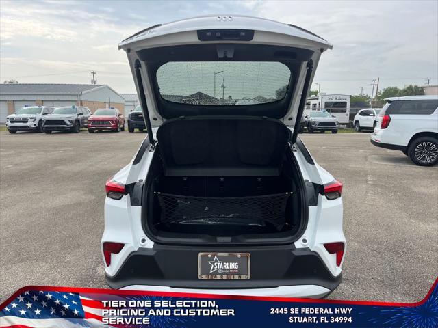 new 2025 Buick Envista car, priced at $25,638