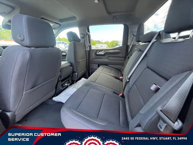 new 2025 GMC Sierra 1500 car, priced at $42,379