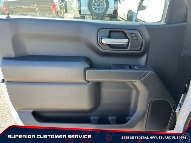 new 2025 GMC Sierra 1500 car, priced at $31,999