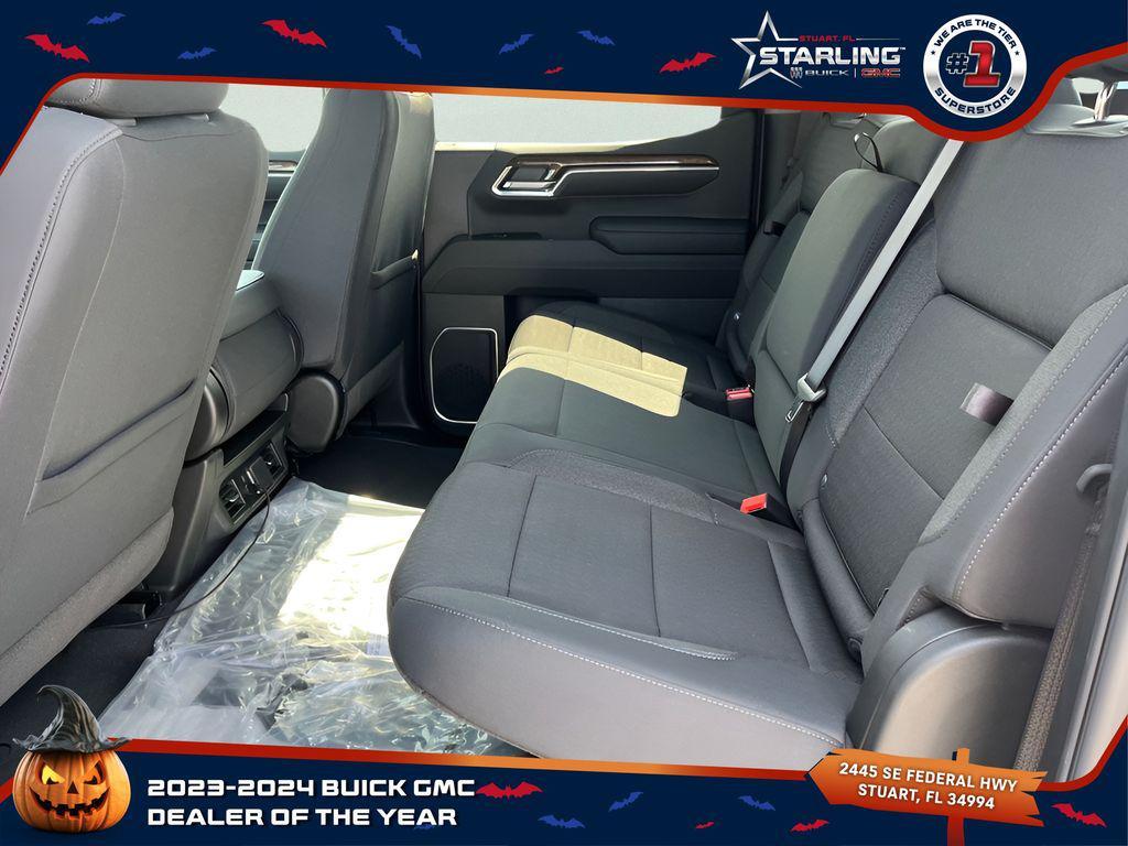 new 2025 GMC Sierra 1500 car, priced at $43,701