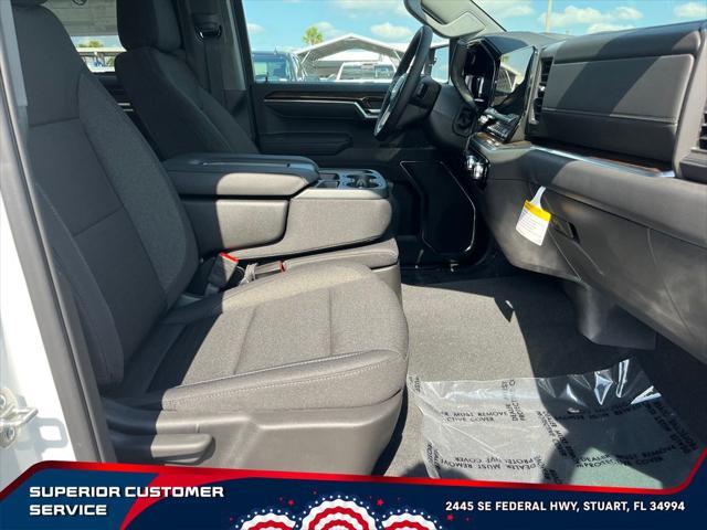 new 2025 GMC Sierra 1500 car, priced at $45,451
