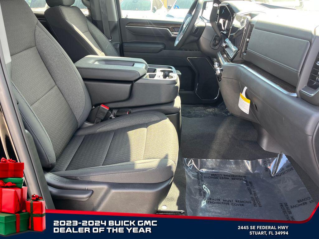 new 2026 GMC Sierra 1500 car, priced at $42,940