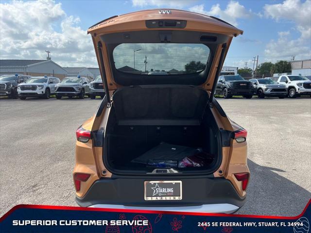 new 2025 Buick Envista car, priced at $27,305