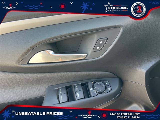 new 2025 Buick Envista car, priced at $26,555