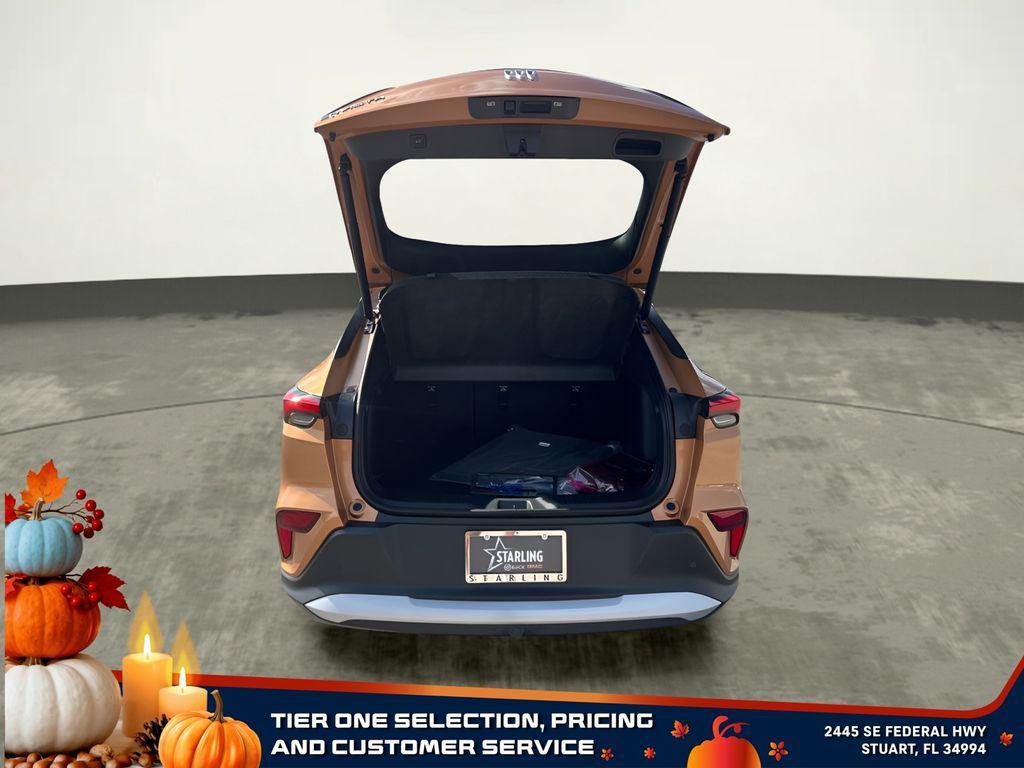 new 2025 Buick Envista car, priced at $22,325