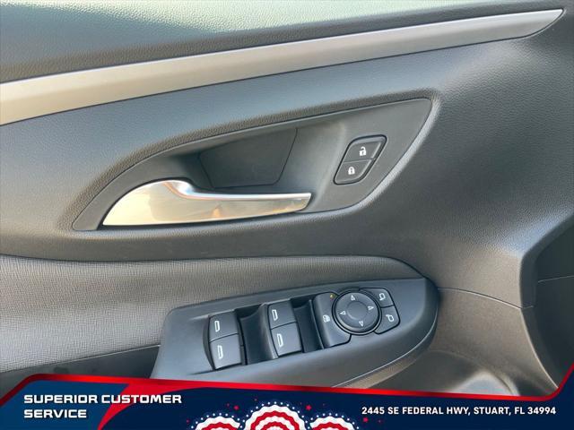 new 2025 Buick Envista car, priced at $26,555
