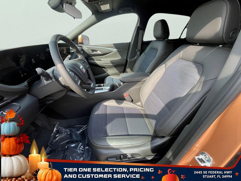 new 2025 Buick Envista car, priced at $22,325