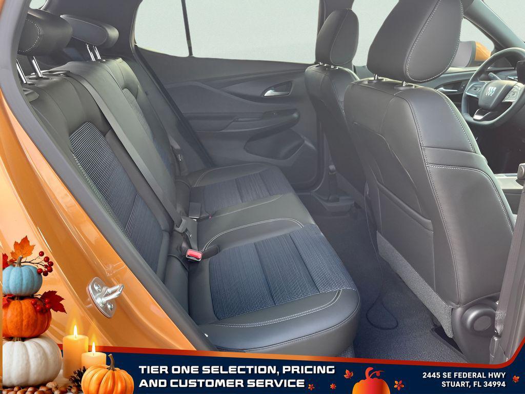 new 2025 Buick Envista car, priced at $22,325