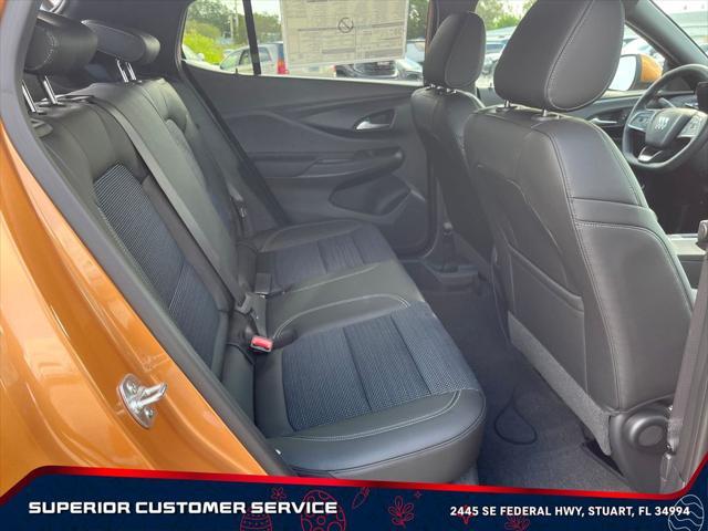 new 2025 Buick Envista car, priced at $27,305
