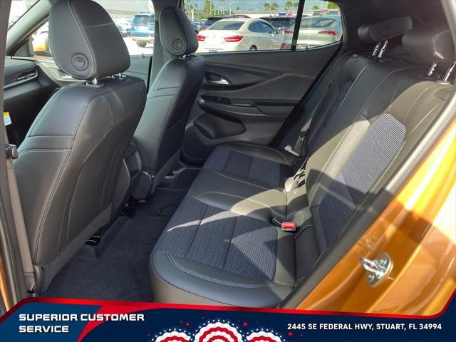 new 2025 Buick Envista car, priced at $26,555