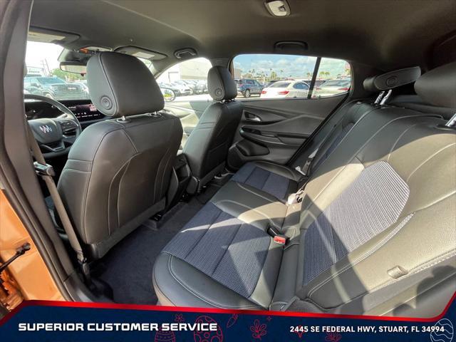 new 2025 Buick Envista car, priced at $27,305