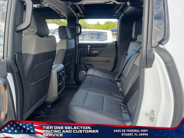 new 2025 GMC HUMMER EV Pickup car, priced at $104,790