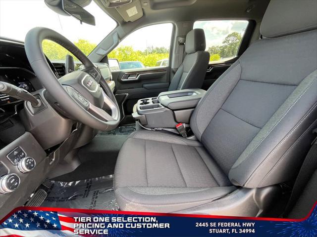 new 2025 GMC Sierra 1500 car, priced at $41,218