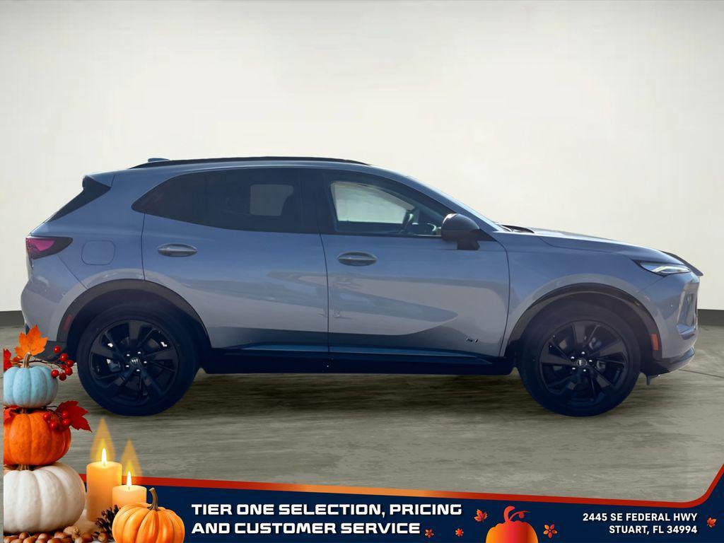 new 2025 Buick Envision car, priced at $39,005