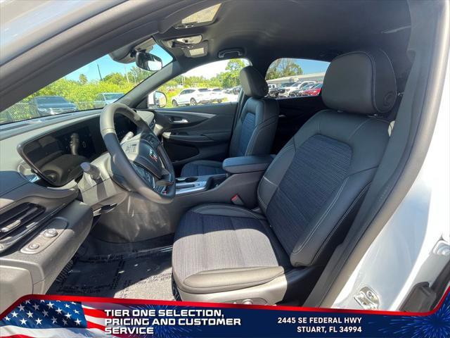 new 2025 Buick Envista car, priced at $25,866