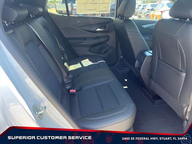 new 2025 Buick Envista car, priced at $26,616