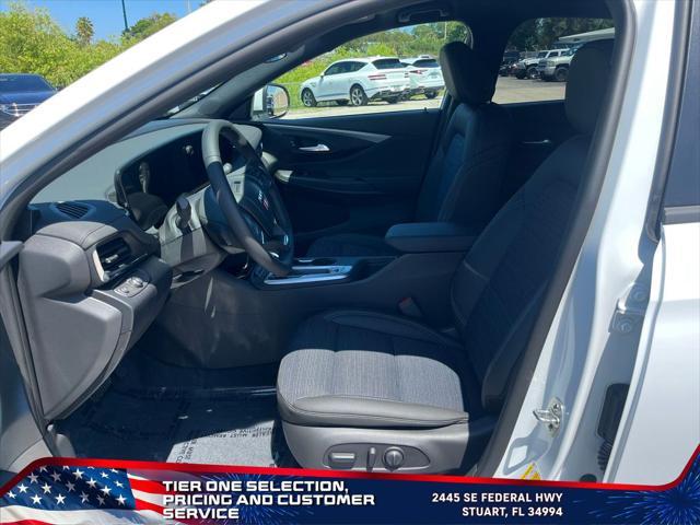 new 2025 Buick Envista car, priced at $25,866