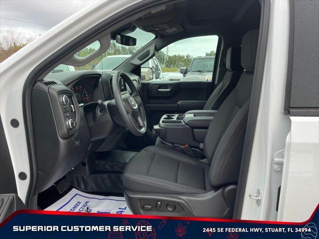 new 2025 GMC Sierra 1500 car, priced at $39,949