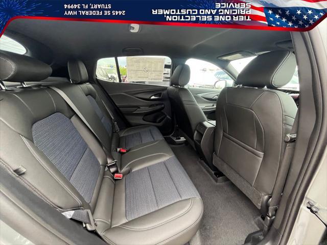 new 2025 Buick Envista car, priced at $26,096