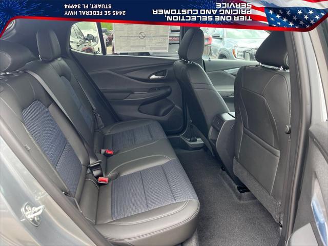 new 2025 Buick Envista car, priced at $26,096