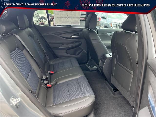 new 2025 Buick Envista car, priced at $26,346