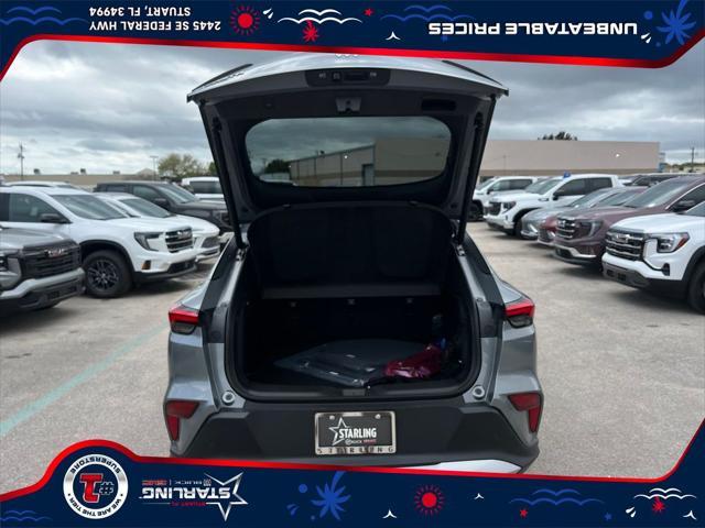 new 2025 Buick Envista car, priced at $26,096