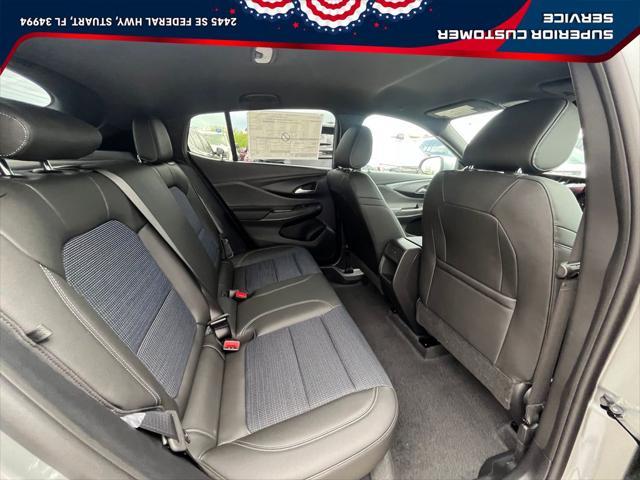 new 2025 Buick Envista car, priced at $26,096