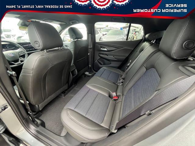 new 2025 Buick Envista car, priced at $26,096